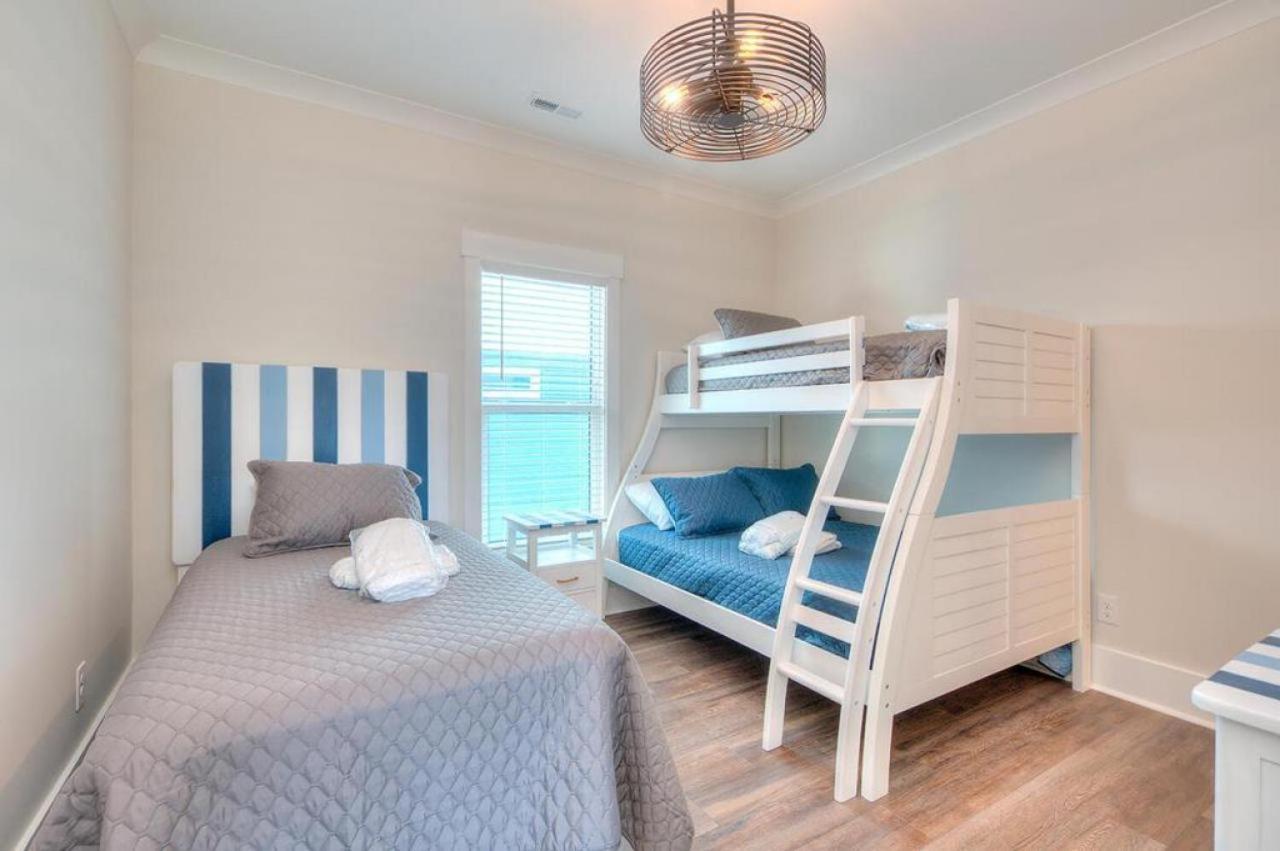 Ocean Peek Villa Oak Island Eksteriør bilde